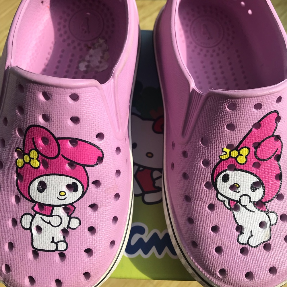 Native C8 lavender shoes